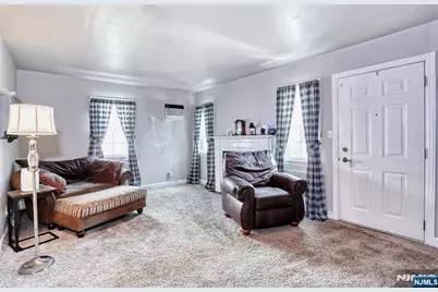 41 Martin Avenue, Clifton, NJ 07012 - Photo 5