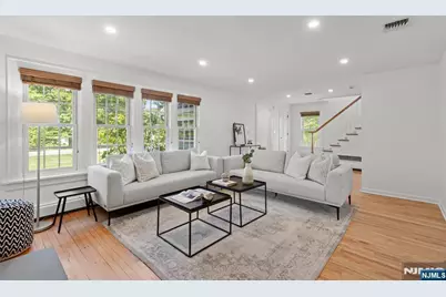 225 Walnut Street, Livingston, NJ 07039 - Photo 3