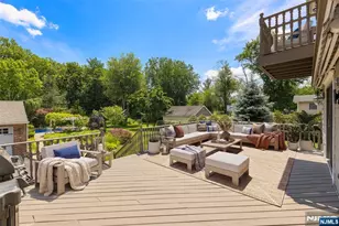 225 Walnut St, Livingston, NJ 07039 - Photo 33