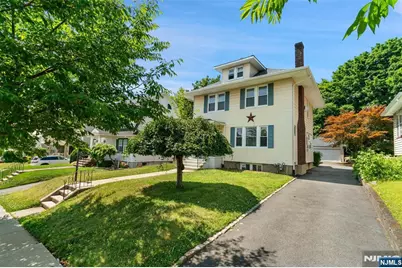 85 Dumont Avenue, Clifton, NJ 07013 - Photo 3