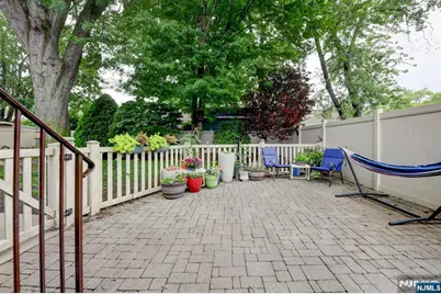 147 Field Avenue, Hasbrouck Heights, NJ 07604 - Photo 21