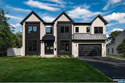 474 Oregon Street, Paramus, NJ 07652 - Photo 3