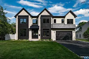 474 Oregon St, Paramus, NJ 07652 - Photo 3