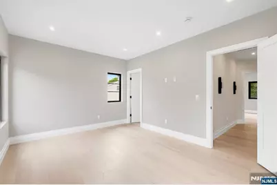 474 Oregon Street, Paramus, NJ 07652 - Photo 35