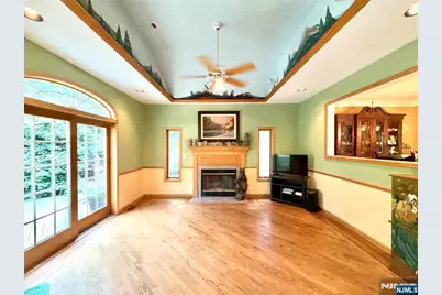 28 Sunrise Drive, Montvale, NJ 07645 - Photo 11