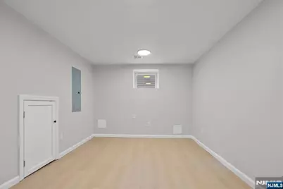 35-37 W End Avenue, Newark, NJ 07106 - Photo 33