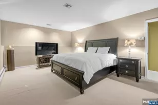 24 Vanderbeck Ln, Mahwah, NJ 07430 - Photo 31