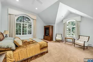 24 Vanderbeck Ln, Mahwah, NJ 07430 - Photo 21