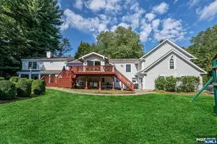 24 Vanderbeck Ln, Mahwah, NJ 07430 - Photo 35
