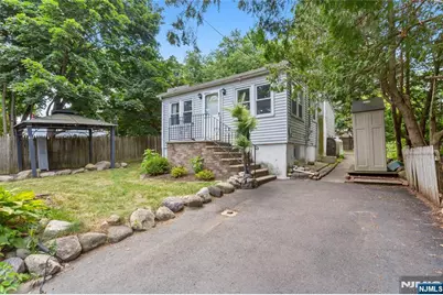 1 Highland Avenue, West Milford, NJ 07480 - Photo 5