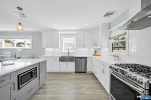 25 Parker Ave, Rochelle Park Township, NJ 07662 - Photo 13