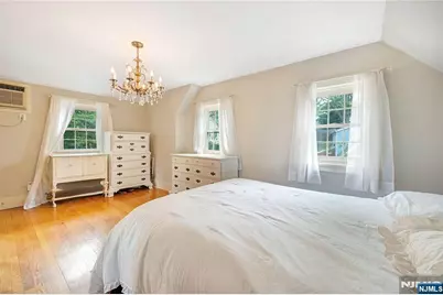 335 River Road, New Milford, NJ 07646 - Photo 21