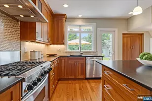54 Aubrey Rd, Montclair, NJ 07043 - Photo 13