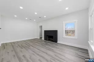 31 St Moritz Pl, Wayne, NJ 07470 - Photo 5