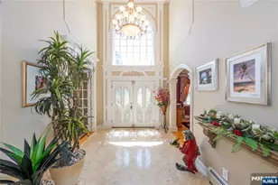 9 Ralph Dr, Fairfield, NJ 07004 - Photo 5