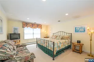 9 Ralph Dr, Fairfield, NJ 07004 - Photo 27