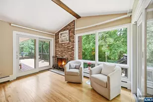 23 Cressfield Ct, Woodcliff Lake, NJ 07677 - Photo 11