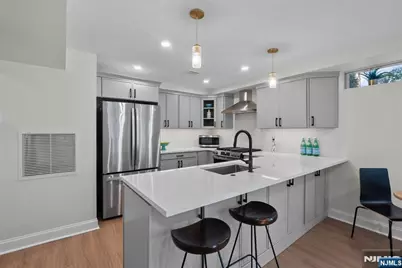 101 Gates C1 #C1, Montclair, NJ 07042 - Photo 3