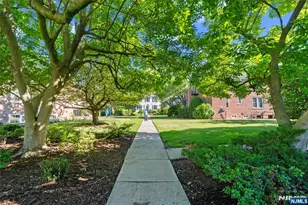 101 Gates C1, Montclair, NJ 07042 - Photo 27