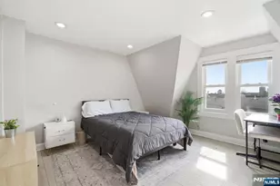 87 Madison Ave, Newark, NJ 07108 - Photo 19