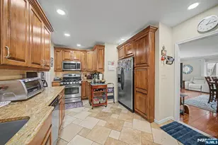 102 Belleview Ave, Butler, NJ 07405 - Photo 3