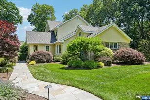 650 Fairview Pl, Wyckoff Township, NJ 07481 - Photo 3