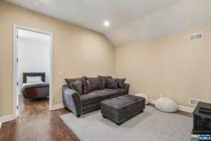 650 Fairview Pl, Wyckoff Township, NJ 07481 - Photo 33