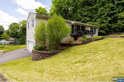 1 Bantry Court, Vernon, NJ 07422 - Photo 5
