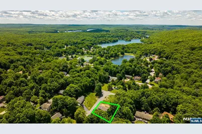 1 Bantry Court, Vernon, NJ 07422 - Photo 31