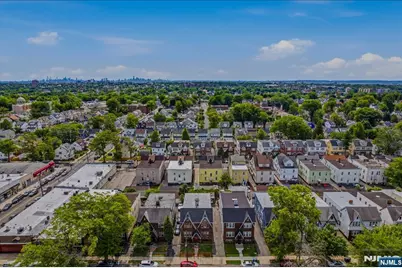 202 Eastern Parkway, Newark, NJ 07106 - Photo 15