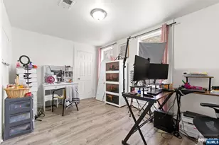 92 S Devine St, Newark, NJ 07106 - Photo 9