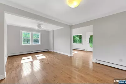 32 Bellows Lane, Montville Township, NJ 07082 - Photo 9