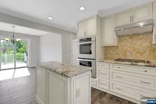 32 Bellows Ln, Montville Township, NJ 07082 - Photo 17