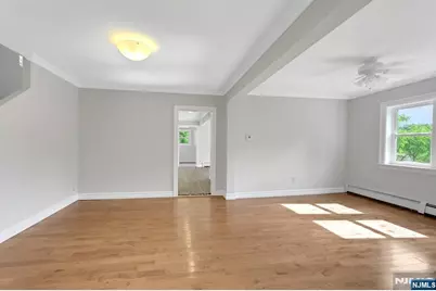 32 Bellows Lane, Montville Township, NJ 07082 - Photo 7