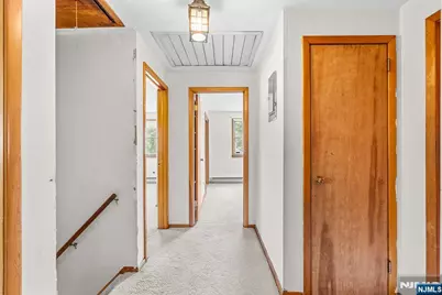 354 Terhune Avenue, Paramus, NJ 07652 - Photo 25