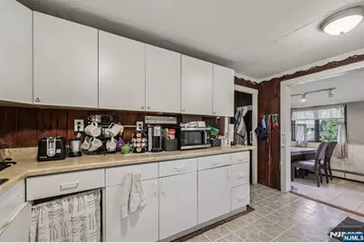 8 Woodland Road, Ringwood, NJ 07456 - Photo 11
