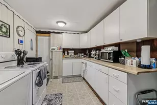 8 Woodland Rd, Ringwood, NJ 07456 - Photo 9
