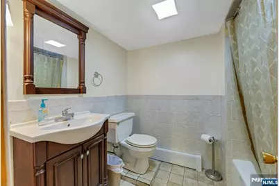 71 View Street, Bergenfield, NJ 07621 - Photo 21