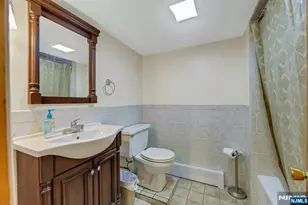 71 View St, Bergenfield, NJ 07621 - Photo 21