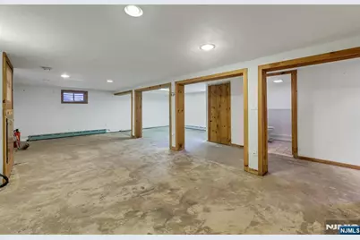 71 View Street, Bergenfield, NJ 07621 - Photo 15