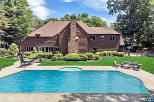 739 Shoshone Trail, Franklin Lakes, NJ 07417 - Photo 49