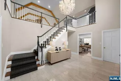 739 Shoshone Trail, Franklin Lakes, NJ 07417 - Photo 5