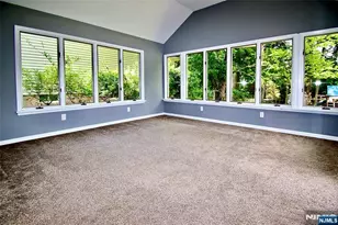 73 Oneida Ave, Oakland, NJ 07436 - Photo 11