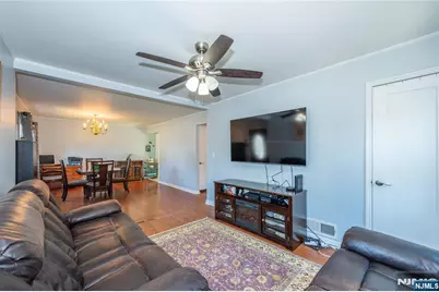 443 Mount Prospect Avenue, Clifton, NJ 07012 - Photo 3