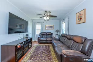 443 Mt Prospect Ave, Clifton, NJ 07012 - Photo 5