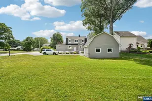 377 Hollywood Ave, Fairfield, NJ 07004 - Photo 31