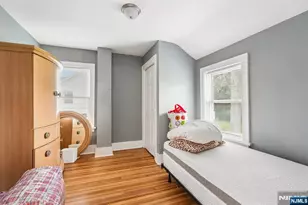377 Hollywood Ave, Fairfield, NJ 07004 - Photo 23