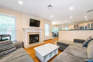 7 Wayne Ct, Waldwick, NJ 07463 - Photo 17