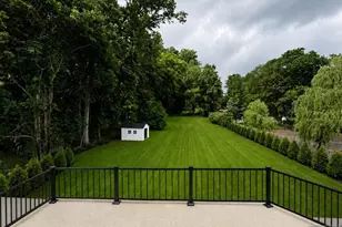 112 Old Tappan Rd, Old Tappan, NJ 07675 - Photo 3