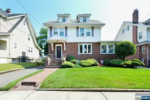 76 Poplar St, Ridgefield Park, NJ 07660 - Photo 1